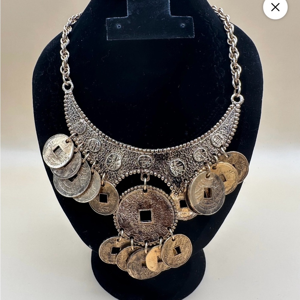 Vintage-Inspired Coin Bib Necklace - Silver Tone